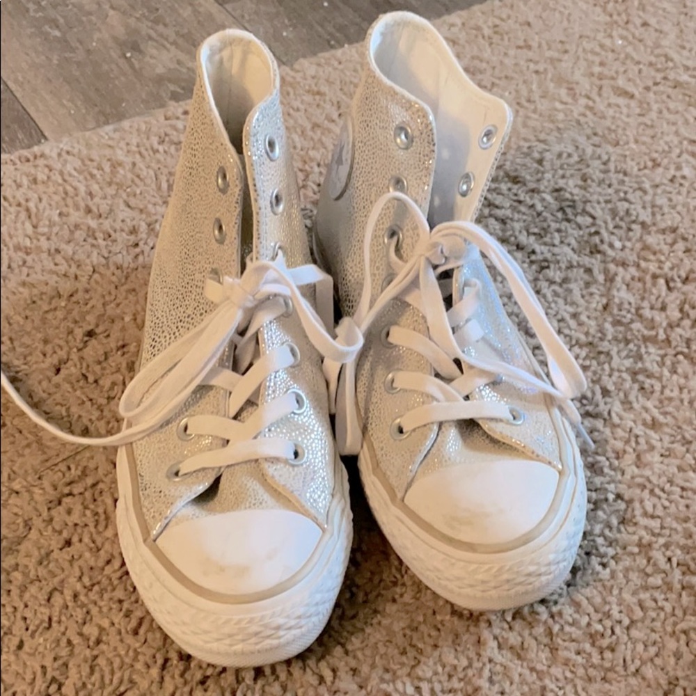 Converse sparkle high tops size 6